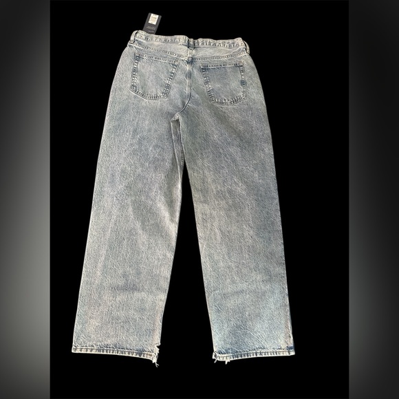 Universal Thread Jeans - Picture 3 of 8